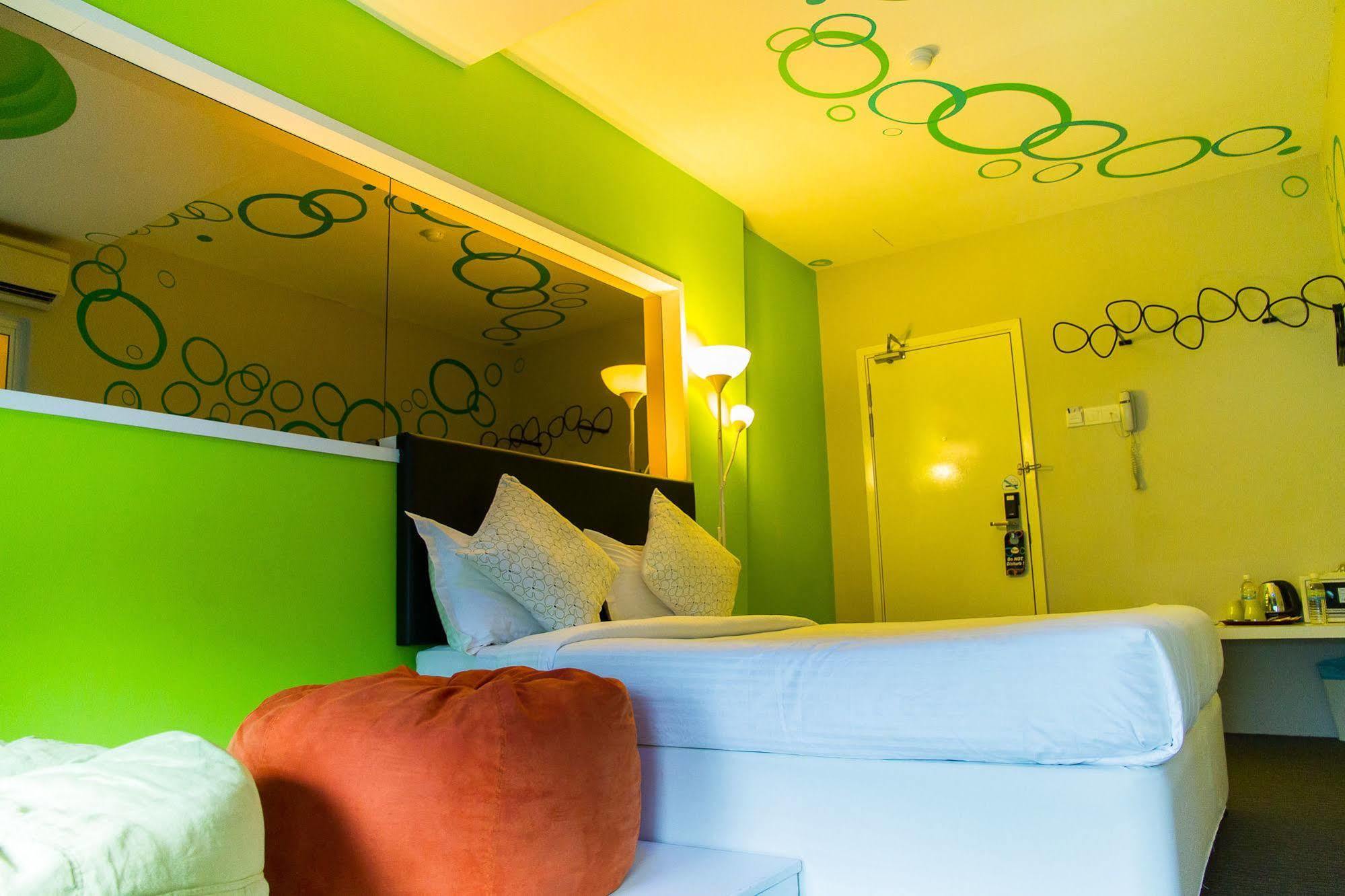 Bliss Boutique Hotel Johor Bahru Extérieur photo